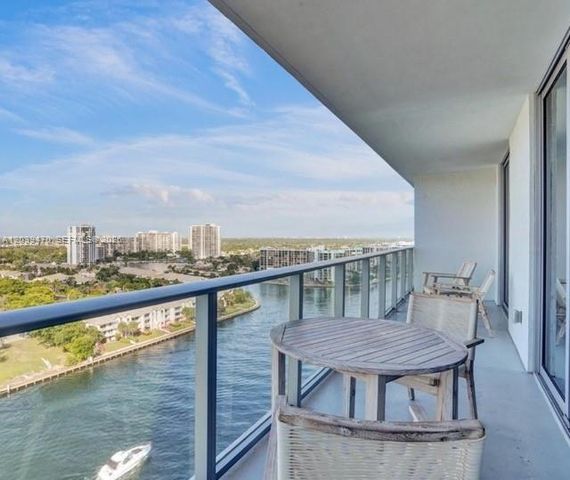 4010 S Ocean Drive R1206, Hollywood, FL 33019