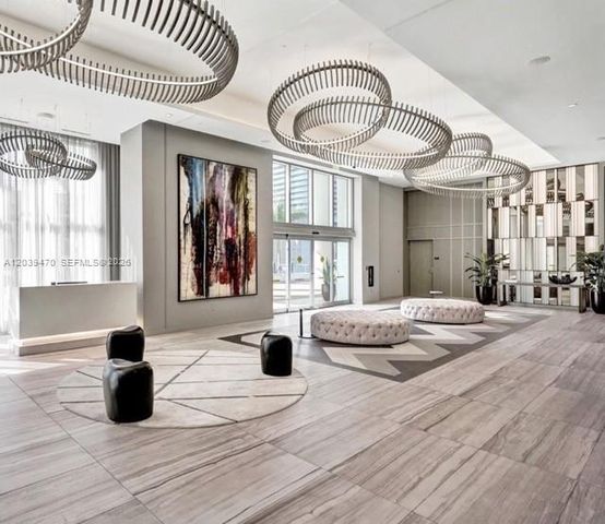 4010 S Ocean Drive R1206, Hollywood, FL 33019