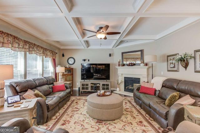 1267 Clear Stream Ridge, Auburn, GA 30011