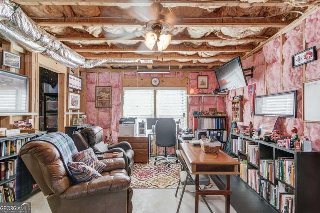 1267 Clear Stream Ridge, Auburn, GA 30011