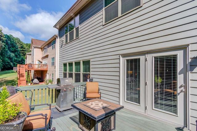 1267 Clear Stream Ridge, Auburn, GA 30011