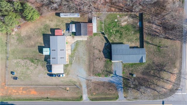 3318 N NC Highway 49, Liberty, NC 27298
