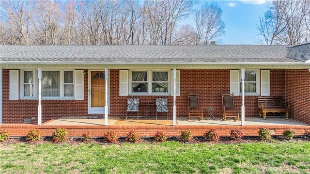 3318 N NC Highway 49, Liberty, NC 27298