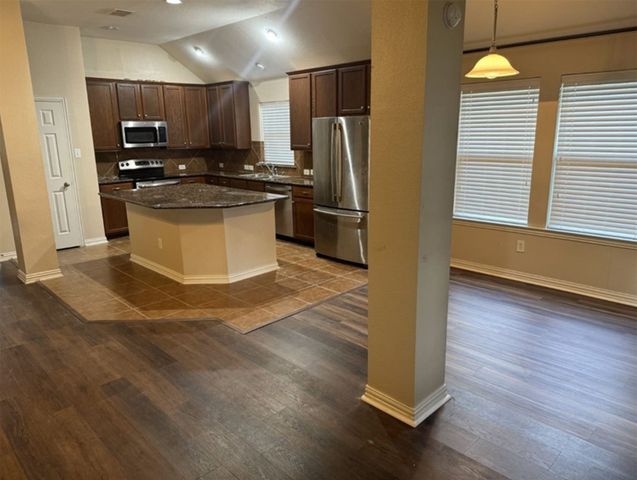 336 Highland Ridge Drive, Wylie, TX 75098