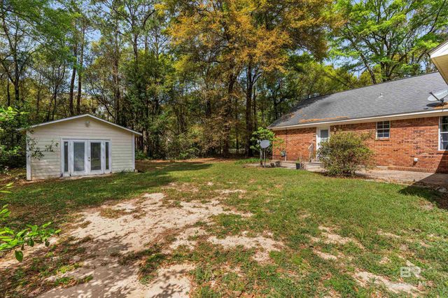 10140 Lakeview Road, Bay Minette, AL 36507