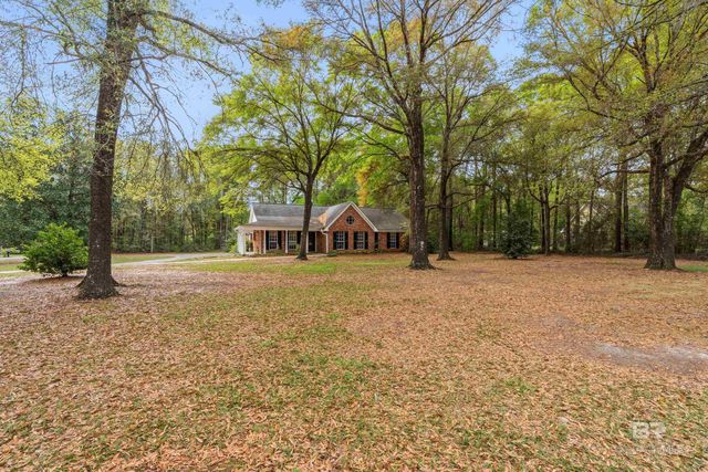 10140 Lakeview Road, Bay Minette, AL 36507