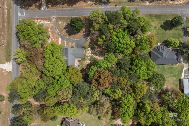 10140 Lakeview Road, Bay Minette, AL 36507