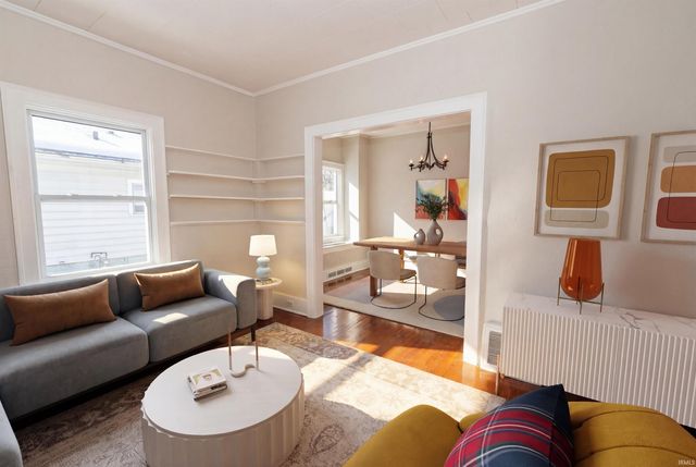 925 Sancome Avenue, South Bend, IN 46628