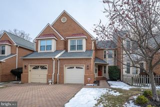 127 SPRINGTON MEWS CIR, Media, PA 19063