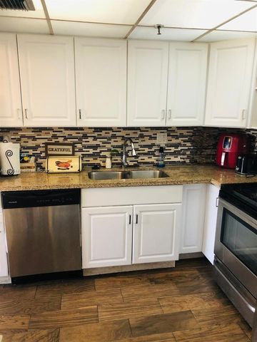 17890 W Dixie 302, Miami, FL 33160