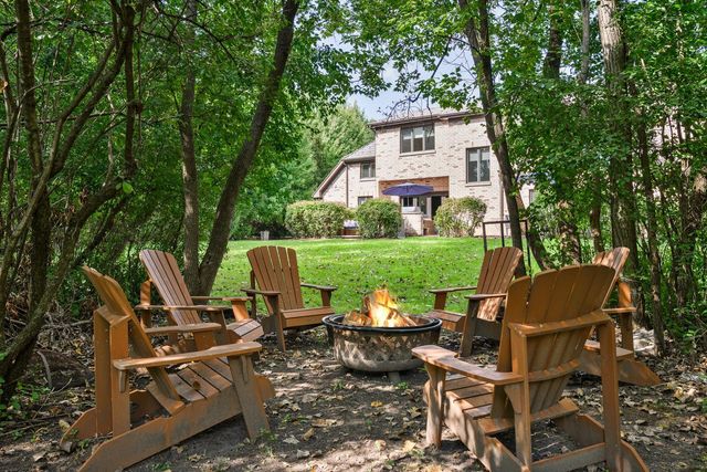 1630 Ridge Road, Highland Park, IL 60035