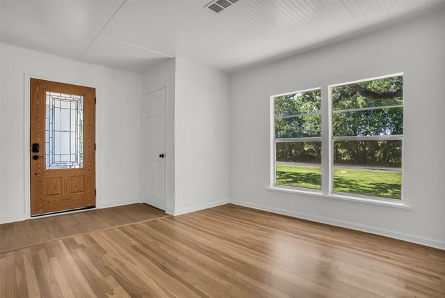 1403 Harpole Road E, Argyle, TX 76226