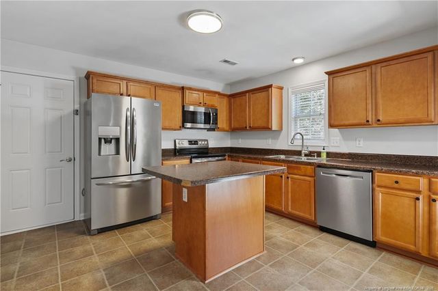 185 Oakmount Drive, Raeford, NC 28376