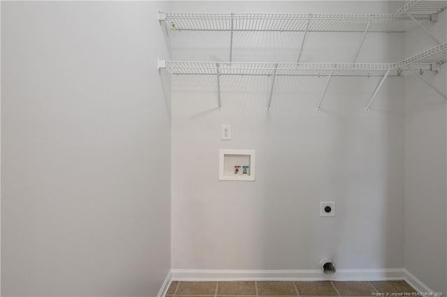 185 Oakmount Drive, Raeford, NC 28376