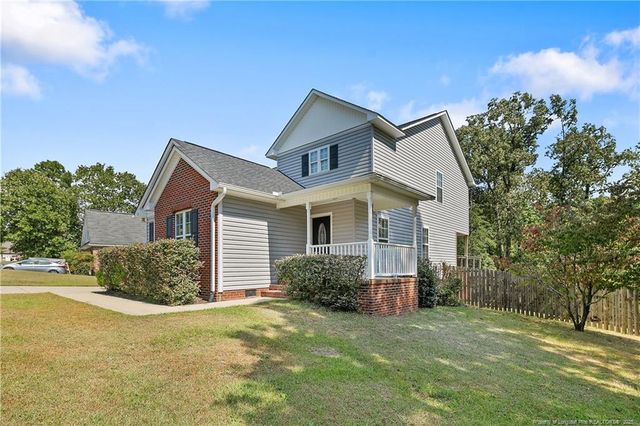 185 Oakmount Drive, Raeford, NC 28376