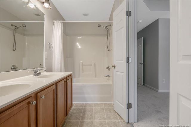 185 Oakmount Drive, Raeford, NC 28376