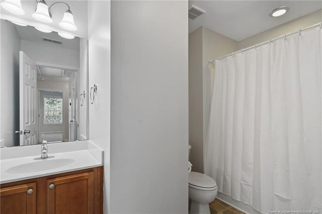 185 Oakmount Drive, Raeford, NC 28376