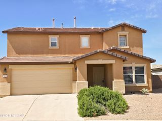 13530 E Hampden Green Way, Vail, AZ 85641