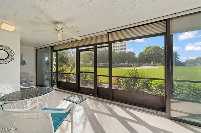 4575 Trawler CT 104, Fort Myers, FL 33919