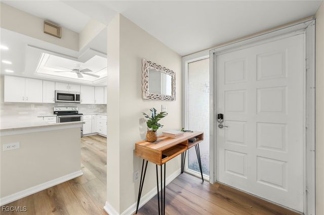 4575 Trawler CT 104, Fort Myers, FL 33919