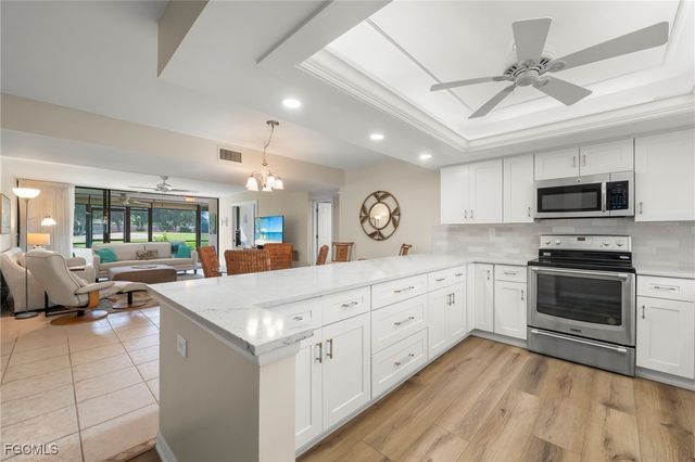 4575 Trawler CT 104, Fort Myers, FL 33919