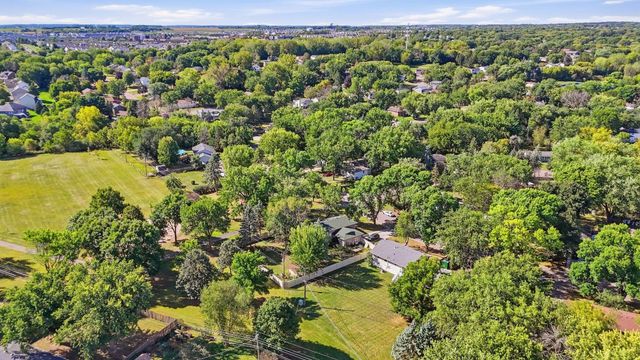 16746 Gannon Avenue W, Rosemount, MN 55068