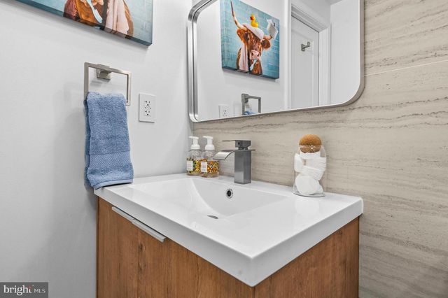 1210 BANNISTER CIR, Waldorf, MD 20602