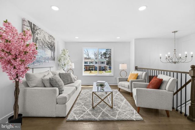 1210 BANNISTER CIR, Waldorf, MD 20602