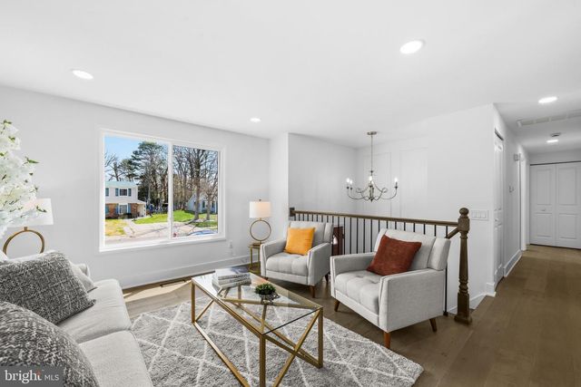 1210 BANNISTER CIR, Waldorf, MD 20602