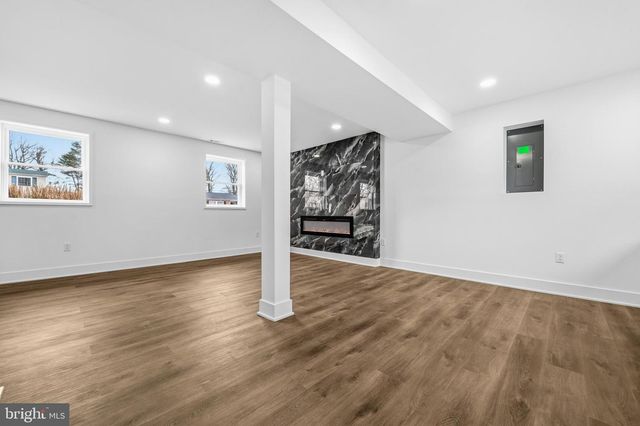 1210 BANNISTER CIR, Waldorf, MD 20602