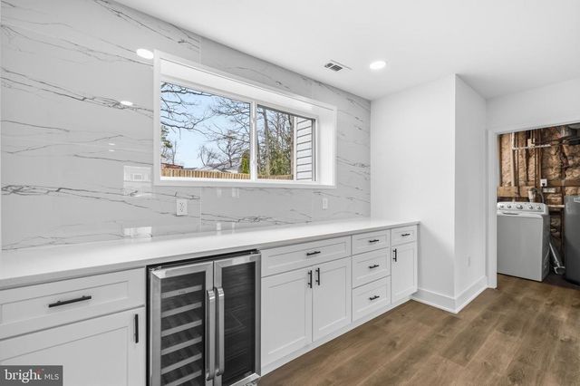 1210 BANNISTER CIR, Waldorf, MD 20602