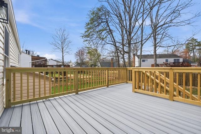 1210 BANNISTER CIR, Waldorf, MD 20602