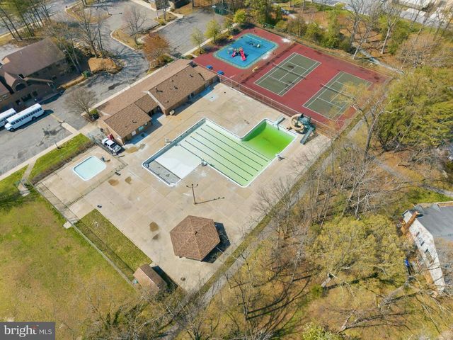 1210 BANNISTER CIR, Waldorf, MD 20602