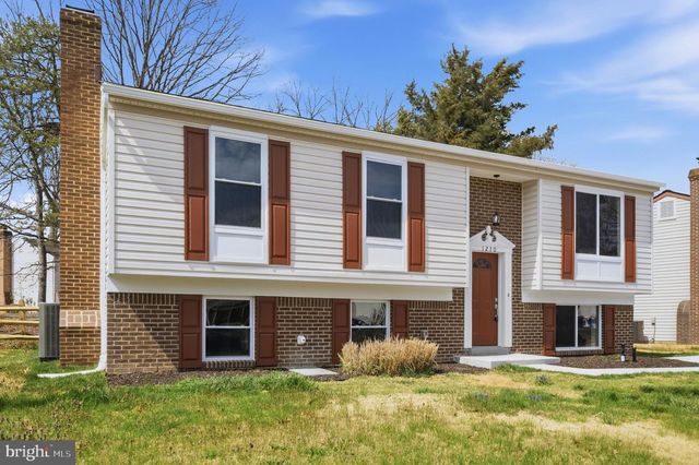 1210 BANNISTER CIR, Waldorf, MD 20602