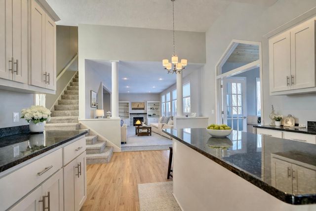 2338 Manuela Drive, Chaska, MN 55318