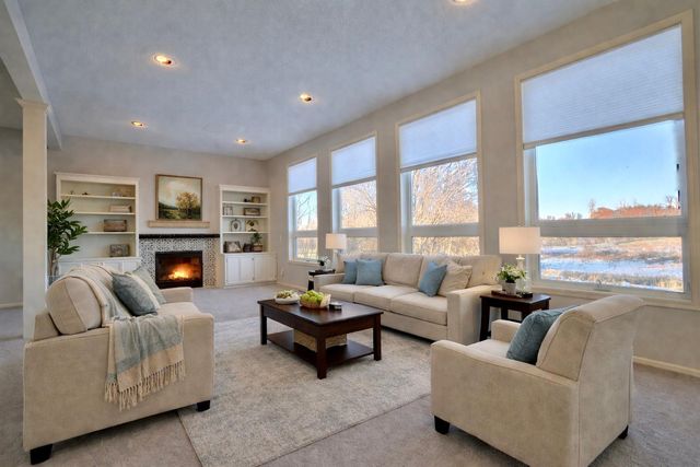 2338 Manuela Drive, Chaska, MN 55318