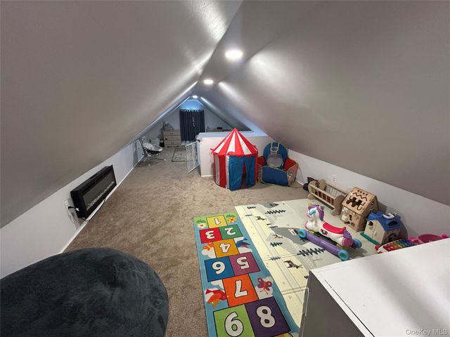 15 Walker Road, Highland Falls, NY 10928