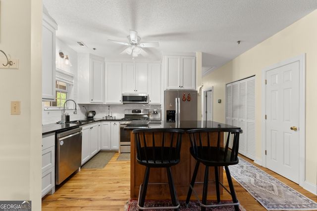 20 Gleneagle Court 303A, Clayton, GA 30525