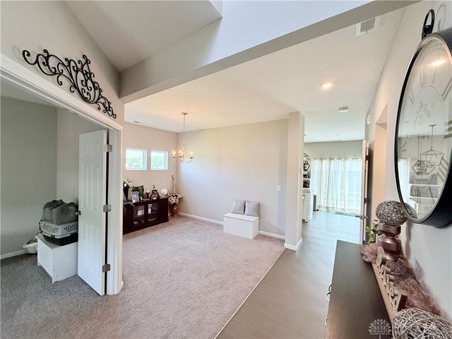 530 E Westbrook Road, Brookville, OH 45309
