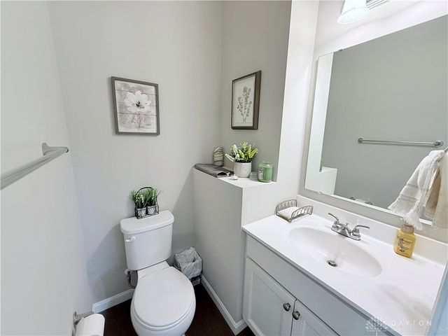 530 E Westbrook Road, Brookville, OH 45309
