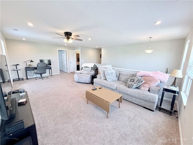 530 E Westbrook Road, Brookville, OH 45309