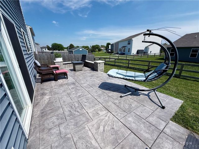 530 E Westbrook Road, Brookville, OH 45309