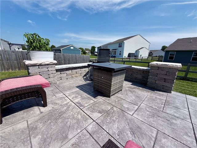 530 E Westbrook Road, Brookville, OH 45309