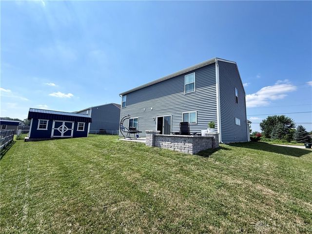 530 E Westbrook Road, Brookville, OH 45309