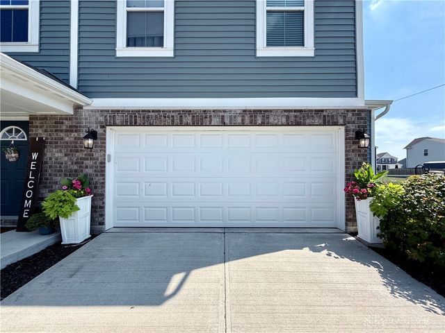 530 E Westbrook Road, Brookville, OH 45309