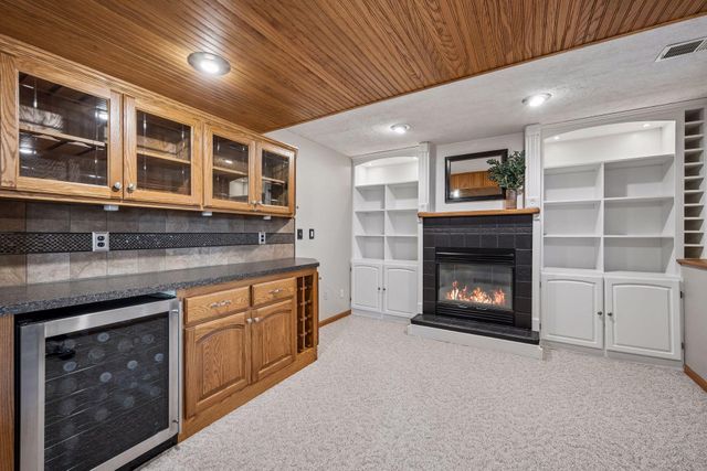 9769 Kirkwood Lane N, Maple Grove, MN 55369