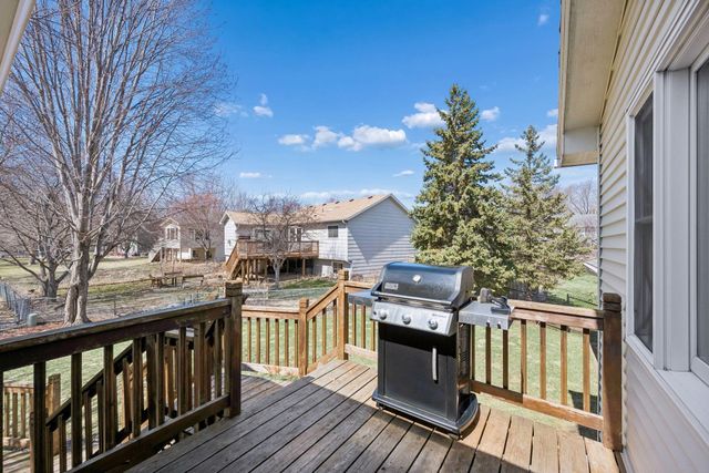 9769 Kirkwood Lane N, Maple Grove, MN 55369