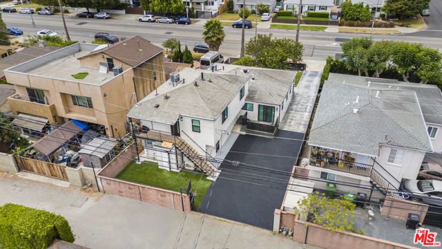 2808 S Barrington, Los Angeles, CA 90064