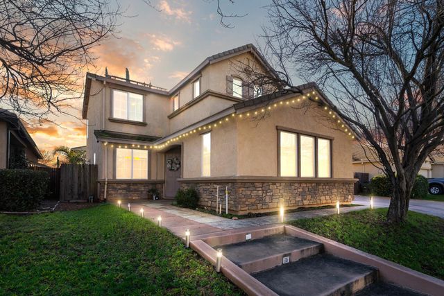 1558 Clear Water Ct, Marysville, CA 95901