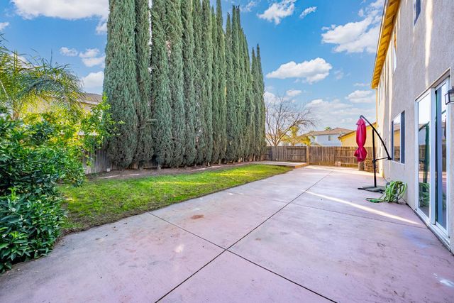 1558 Clear Water Ct, Marysville, CA 95901